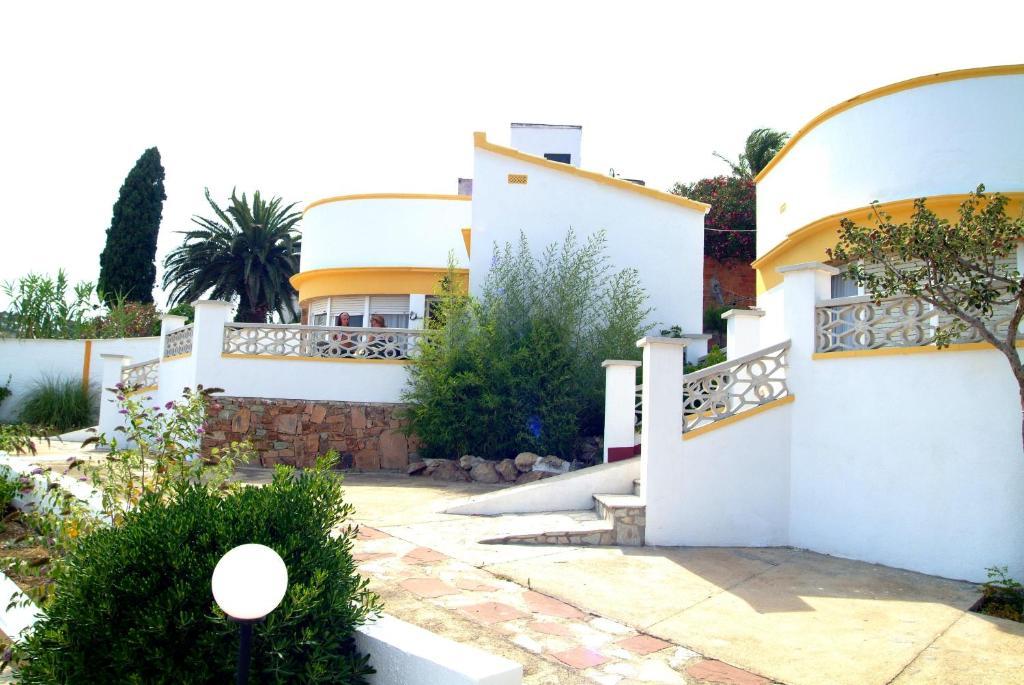 Apartamentos Famara Lloret de Mar Rum bild