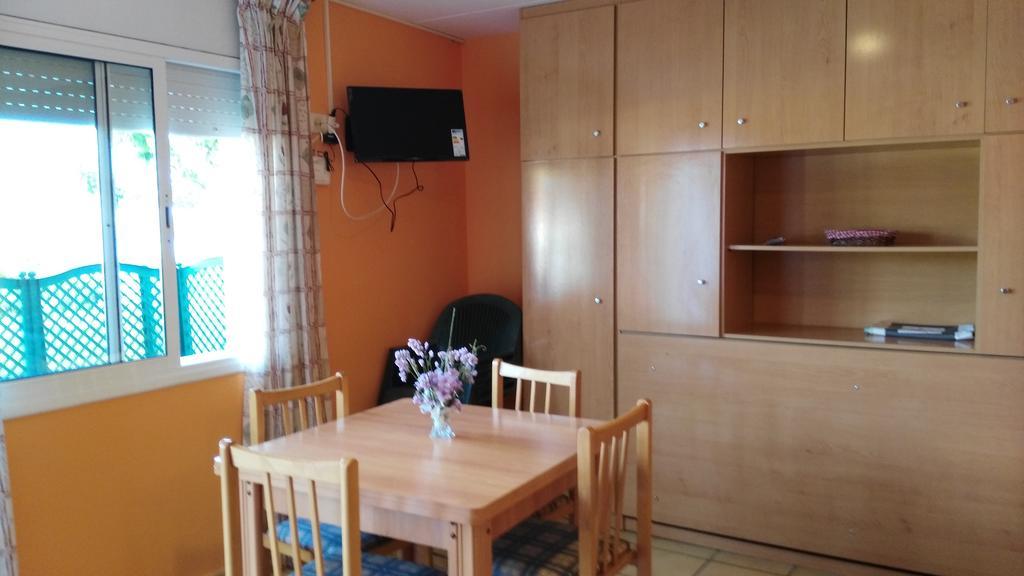 Apartamentos Famara Lloret de Mar Exteriör bild