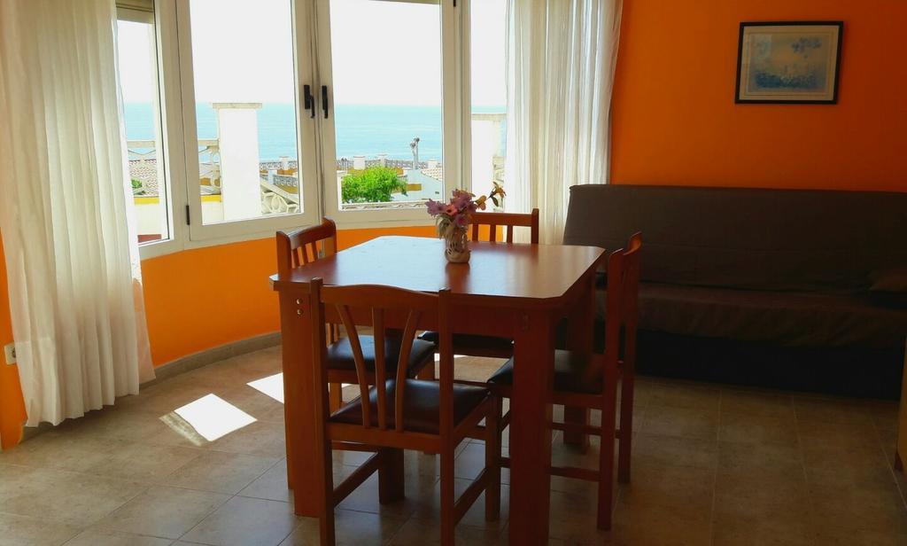 Apartamentos Famara Lloret de Mar Exteriör bild